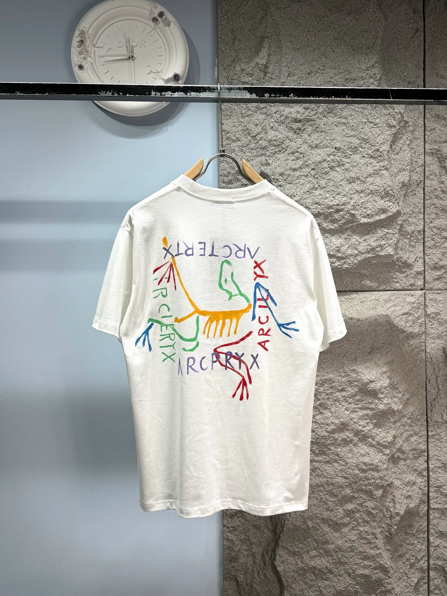 ARCTERYX* ‼️ T ® 🖤 g ， Breathable ， ! + ， ， ， ! ⚠️ ： ⚠️SG 26308 Same Style 𝐂𝐎𝐋𝐎𝐔𝐑：White Black 𝐒𝐈𝐙𝐄：S-XXl